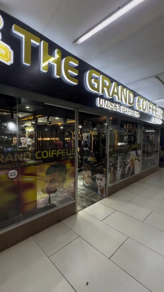 The Grand Coiffuer office branding